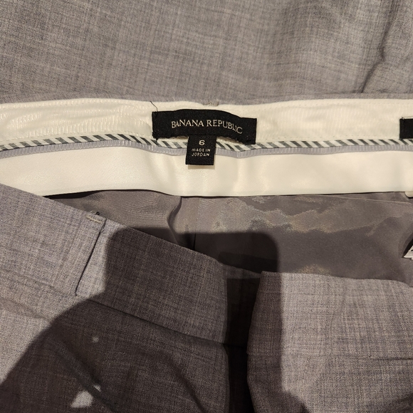 Banana Republic Logan Fit Dress pants - Picture 3 of 3